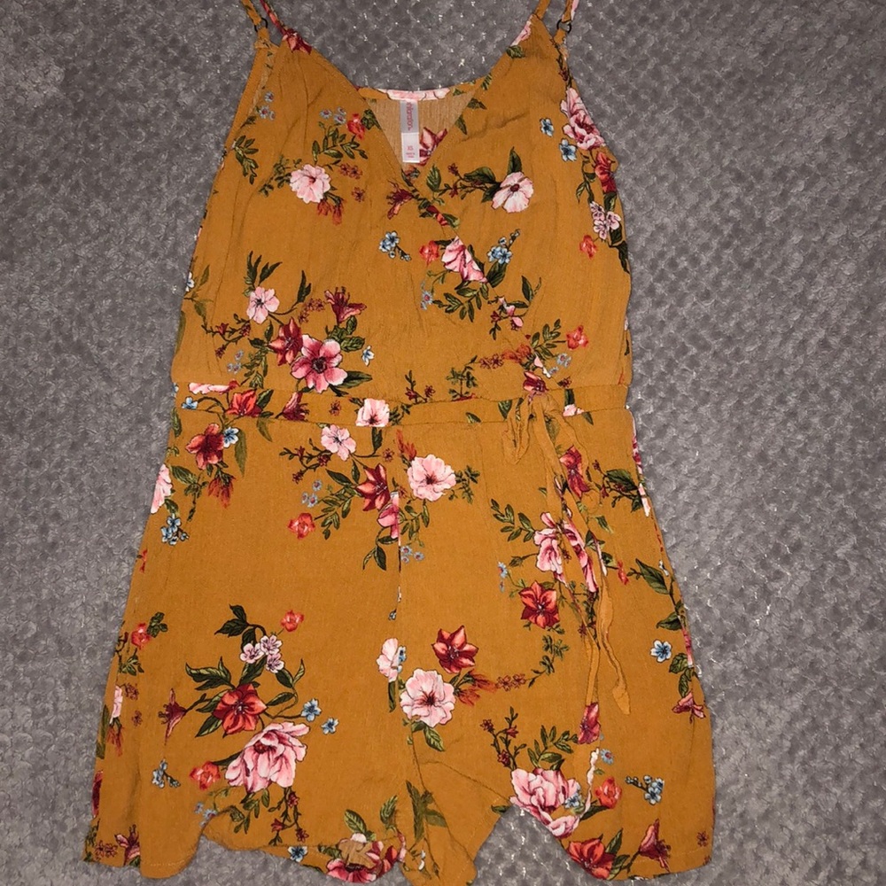 Yellow romper*  V cut neck*